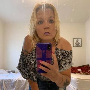 Meet your Posher, Molly